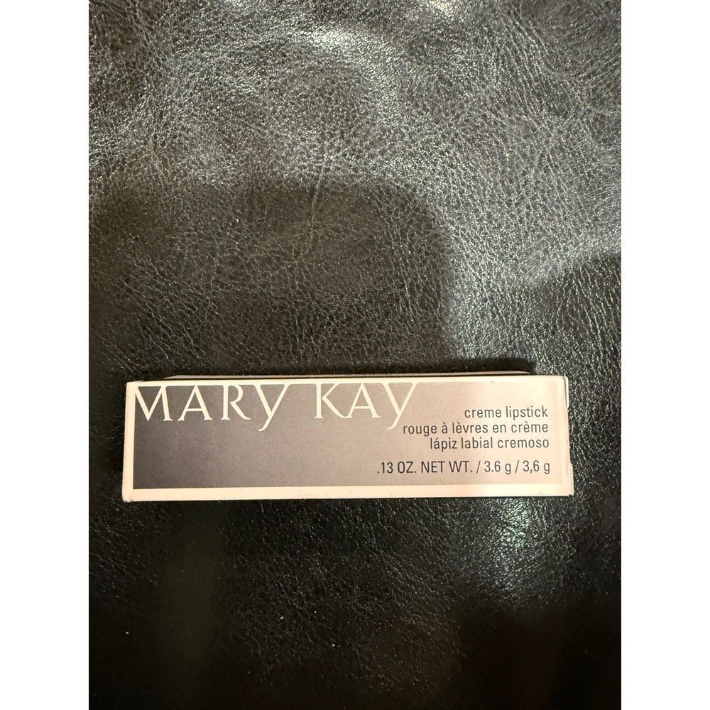 Mary Kay Creme Lipstick Black Cherry Rouge a Levres en Creme 3.6g